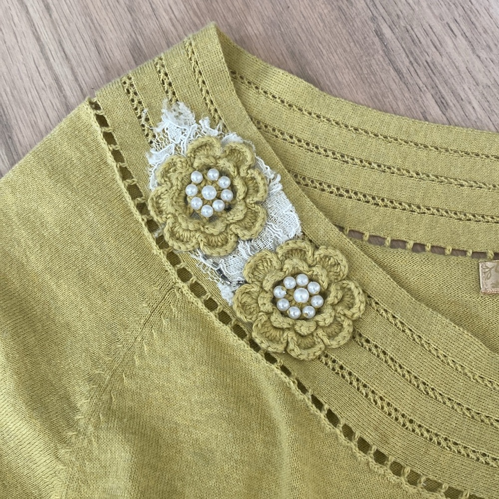 JALOUX Anthropologie embroidered sweater top!